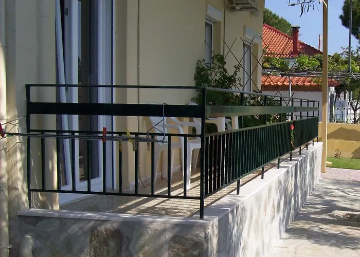 La Luna Leptokarya (Pieria)